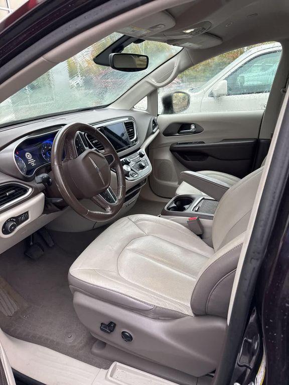 used 2018 Chrysler Pacifica car, priced at $15,177