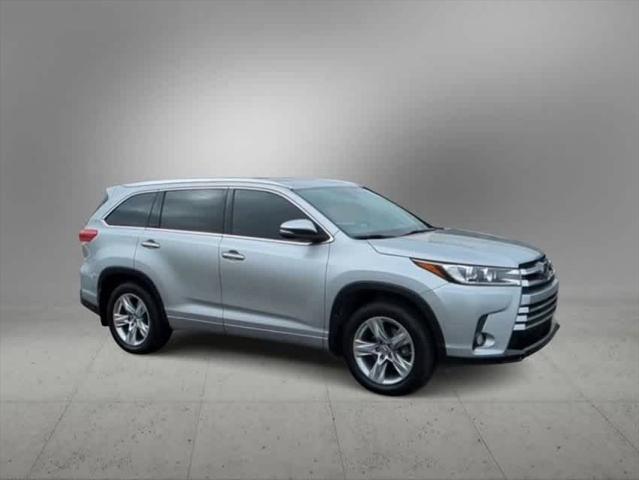 used 2018 Toyota Highlander car, priced at $28,000