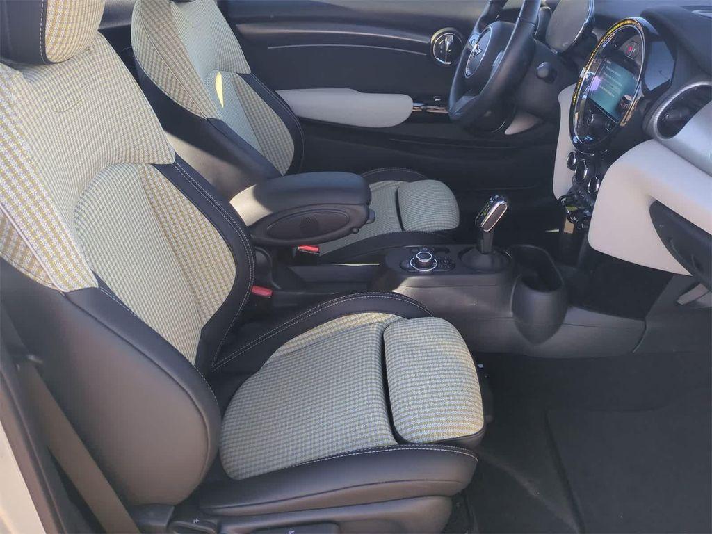 used 2023 MINI Hardtop car, priced at $20,999
