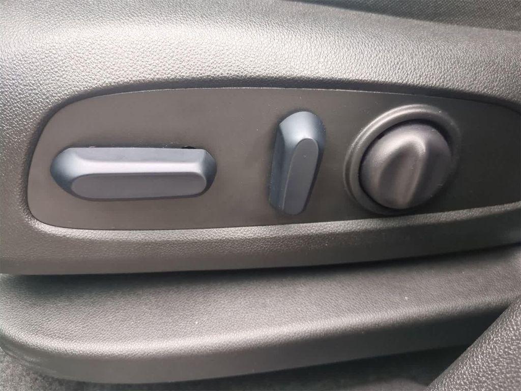 used 2024 Chevrolet Equinox car, priced at $22,299