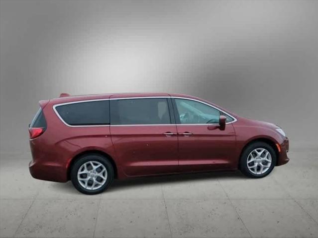 used 2018 Chrysler Pacifica car, priced at $12,693