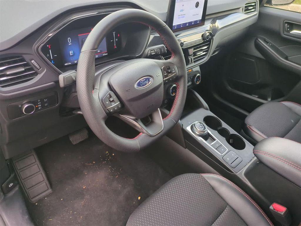used 2025 Ford Escape car, priced at $28,999