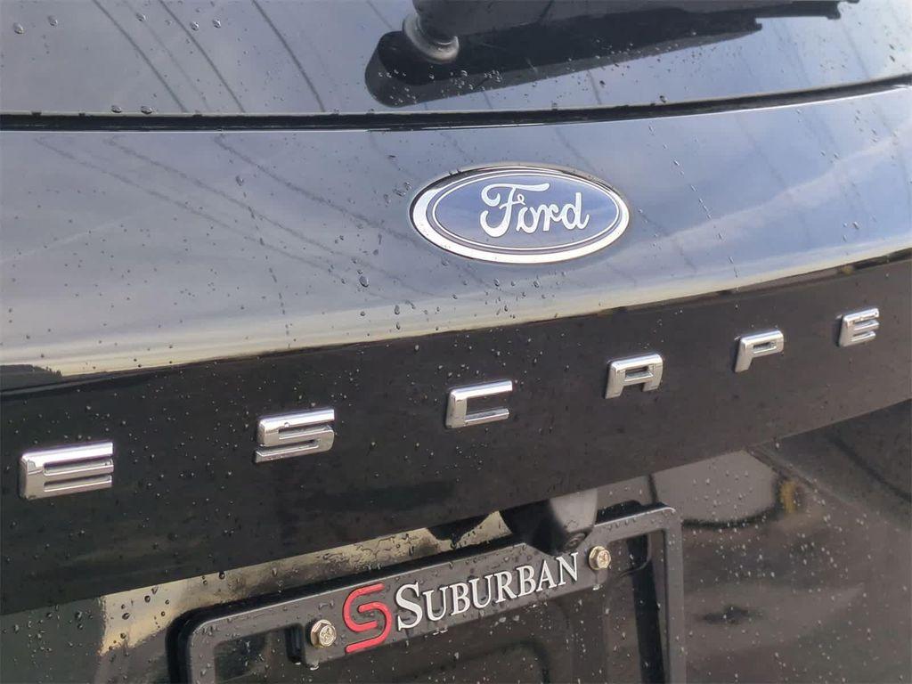used 2025 Ford Escape car, priced at $28,999