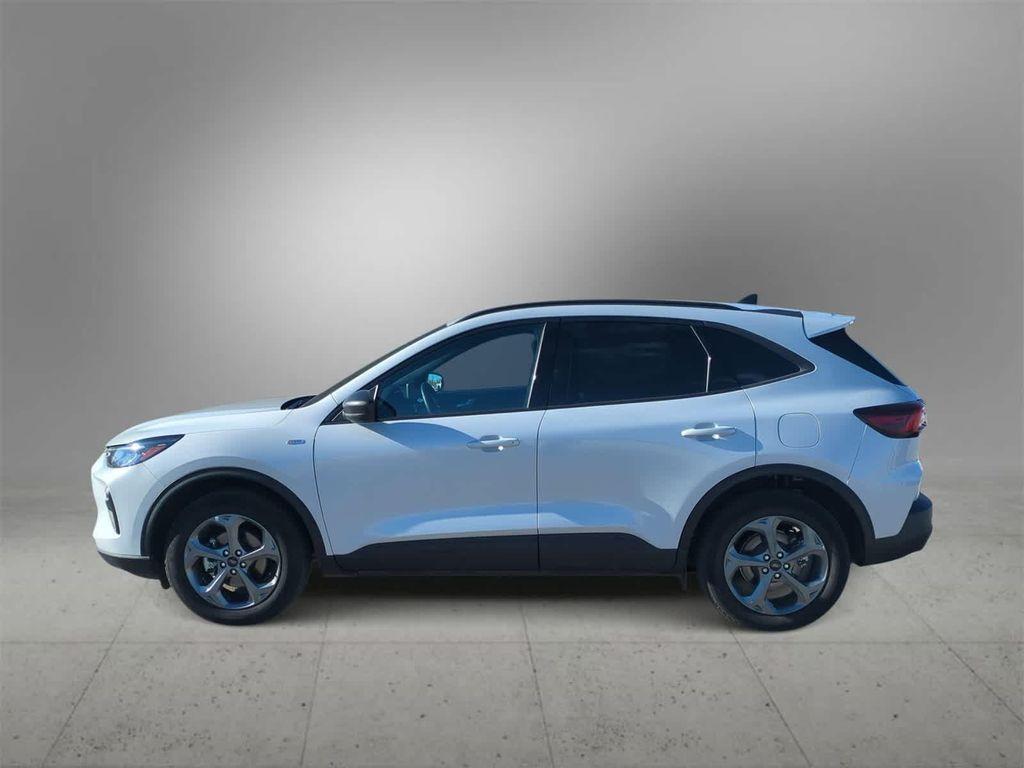 used 2025 Ford Escape car, priced at $25,499