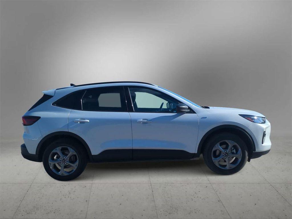 used 2025 Ford Escape car, priced at $25,499