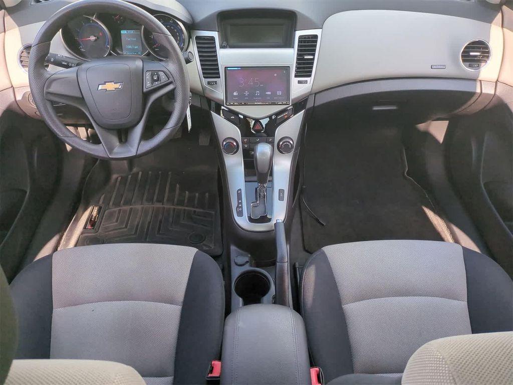 used 2016 Chevrolet Cruze Limited car, priced at $5,999