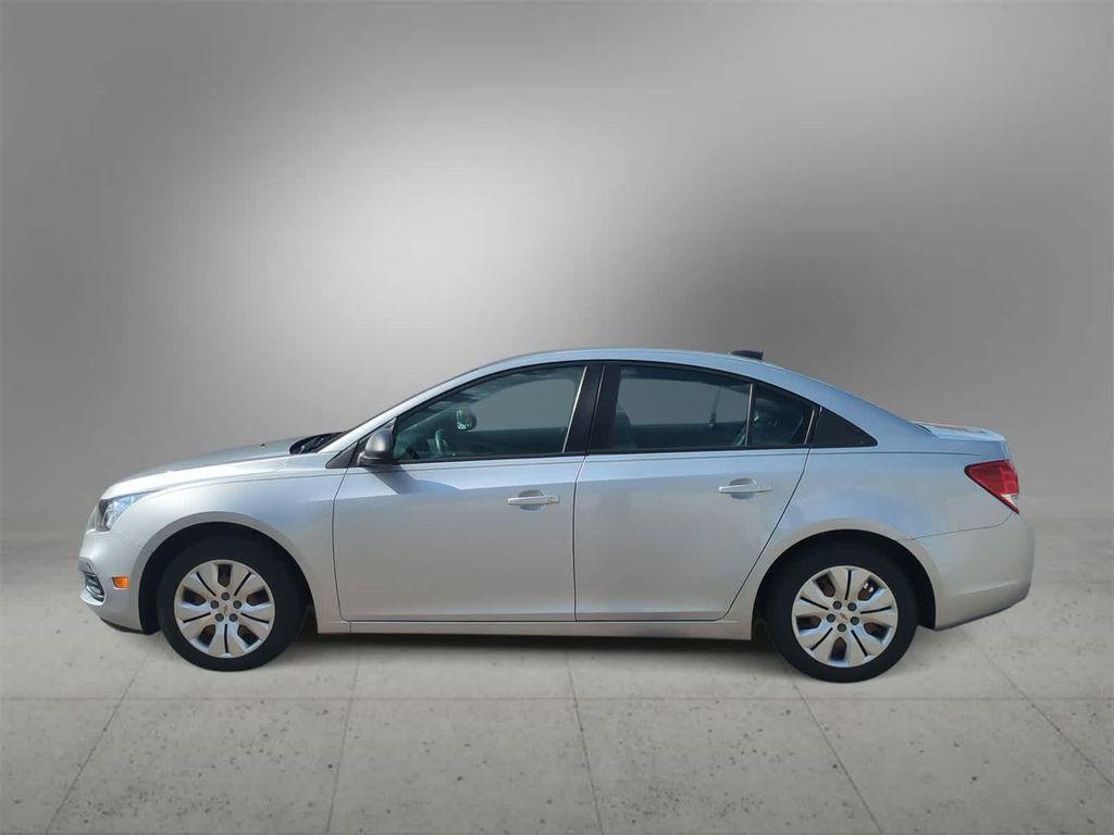 used 2016 Chevrolet Cruze Limited car, priced at $5,999