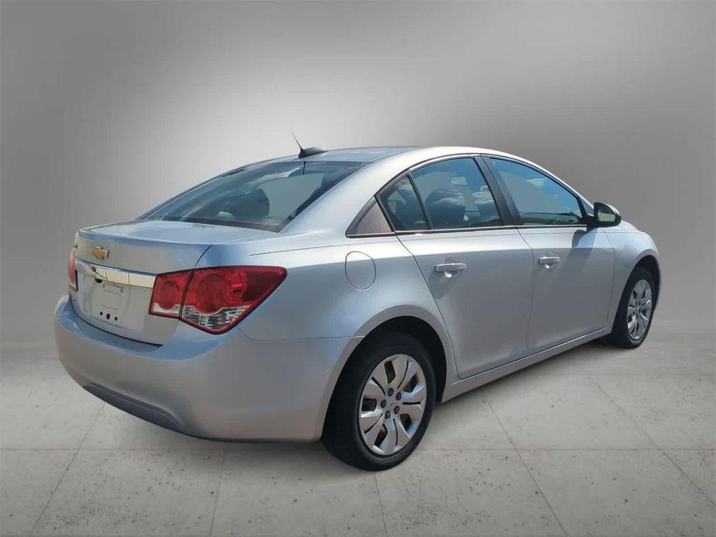 used 2016 Chevrolet Cruze Limited car, priced at $5,999