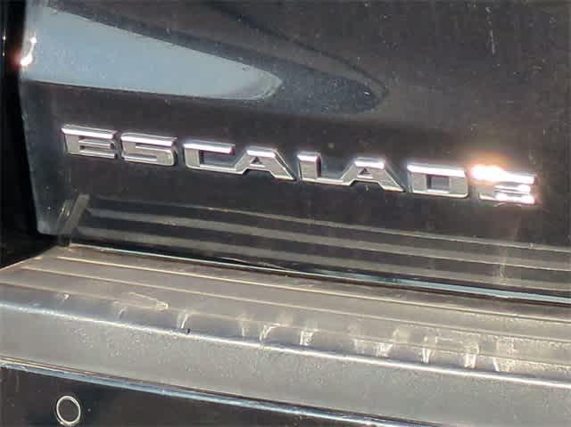 used 2015 Cadillac Escalade car, priced at $15,500