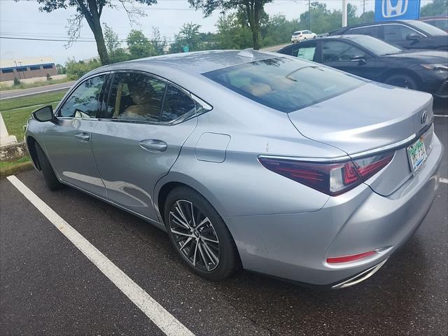 used 2025 Lexus ES 350 car, priced at $46,499