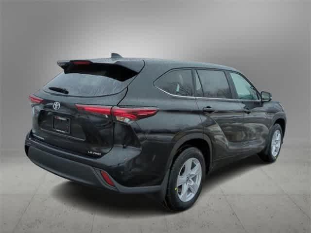 new 2024 Toyota Highlander car, priced at $39,570