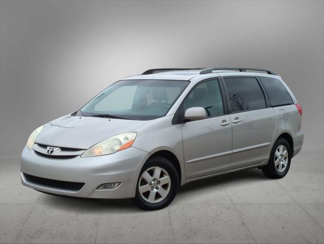 used 2006 Toyota Sienna car, priced at $5,750