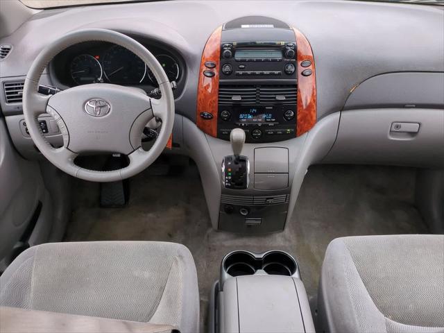 used 2006 Toyota Sienna car, priced at $5,750