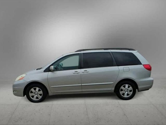 used 2006 Toyota Sienna car, priced at $5,750