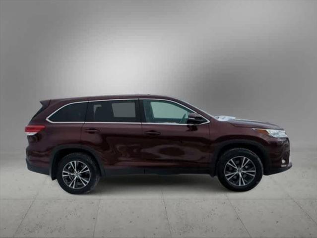 used 2019 Toyota Highlander car, priced at $20,995