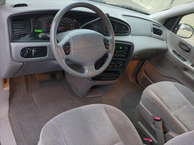 used 2000 Ford Windstar car, priced at $2,995