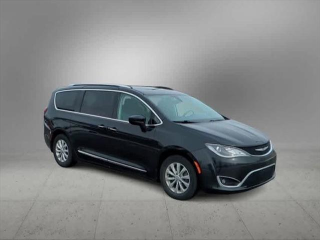 used 2018 Chrysler Pacifica car, priced at $14,750