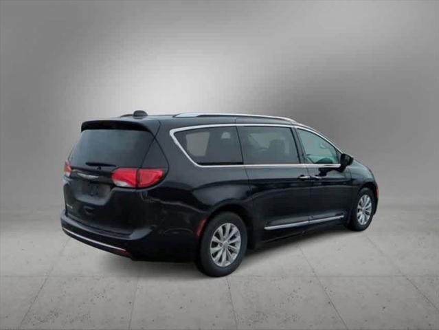 used 2018 Chrysler Pacifica car, priced at $14,750