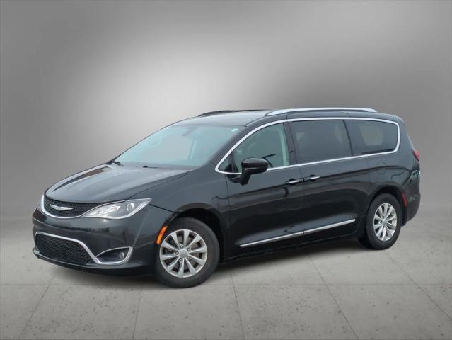 used 2018 Chrysler Pacifica car, priced at $14,750