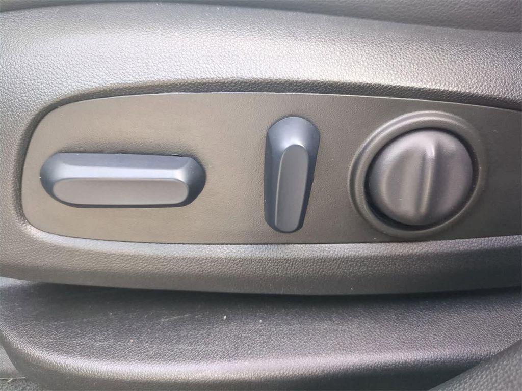 used 2023 GMC Acadia car, priced at $25,300