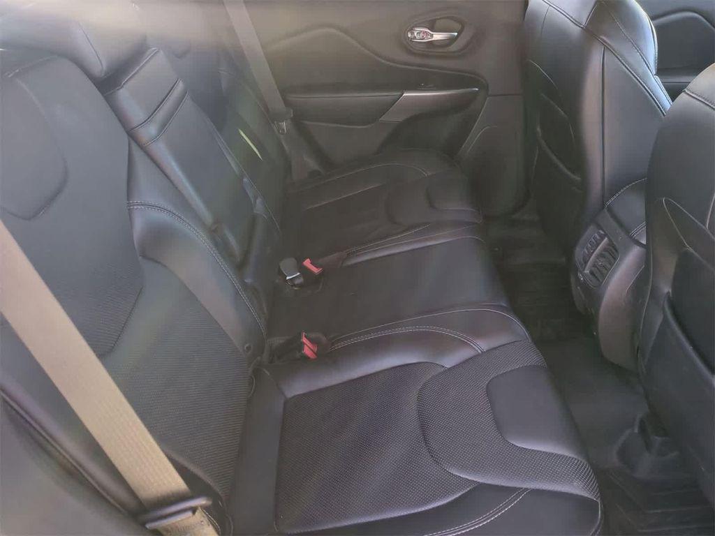 used 2019 Jeep Cherokee car, priced at $16,010