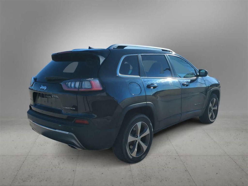 used 2019 Jeep Cherokee car, priced at $16,010