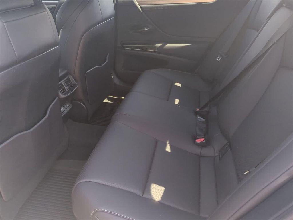 used 2023 Lexus ES 350 car, priced at $38,500