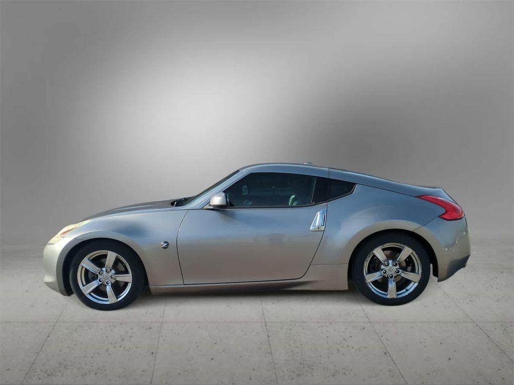 used 2009 Nissan 370Z car, priced at $9,499