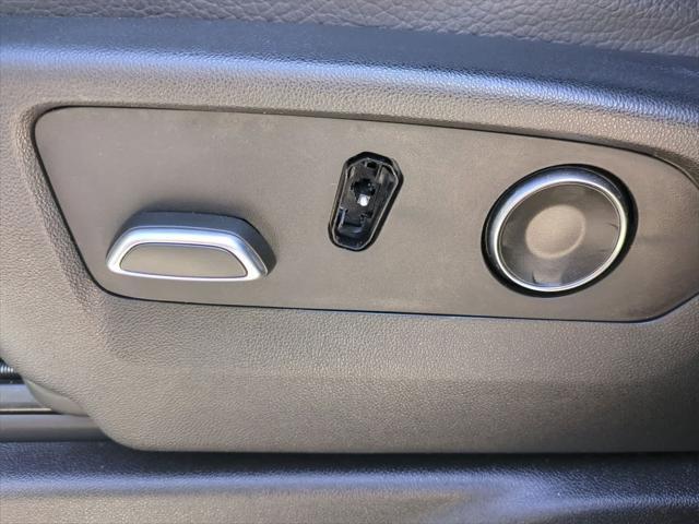used 2021 GMC Yukon XL car, priced at $44,999