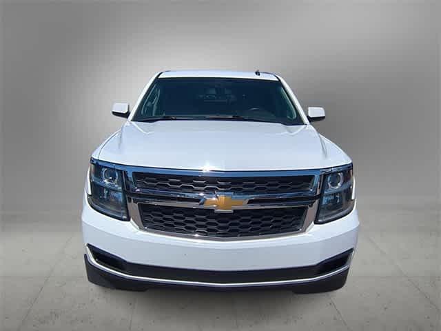 used 2015 Chevrolet Suburban car, priced at $14,000