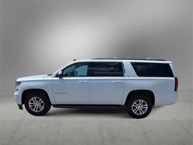used 2015 Chevrolet Suburban car, priced at $14,000