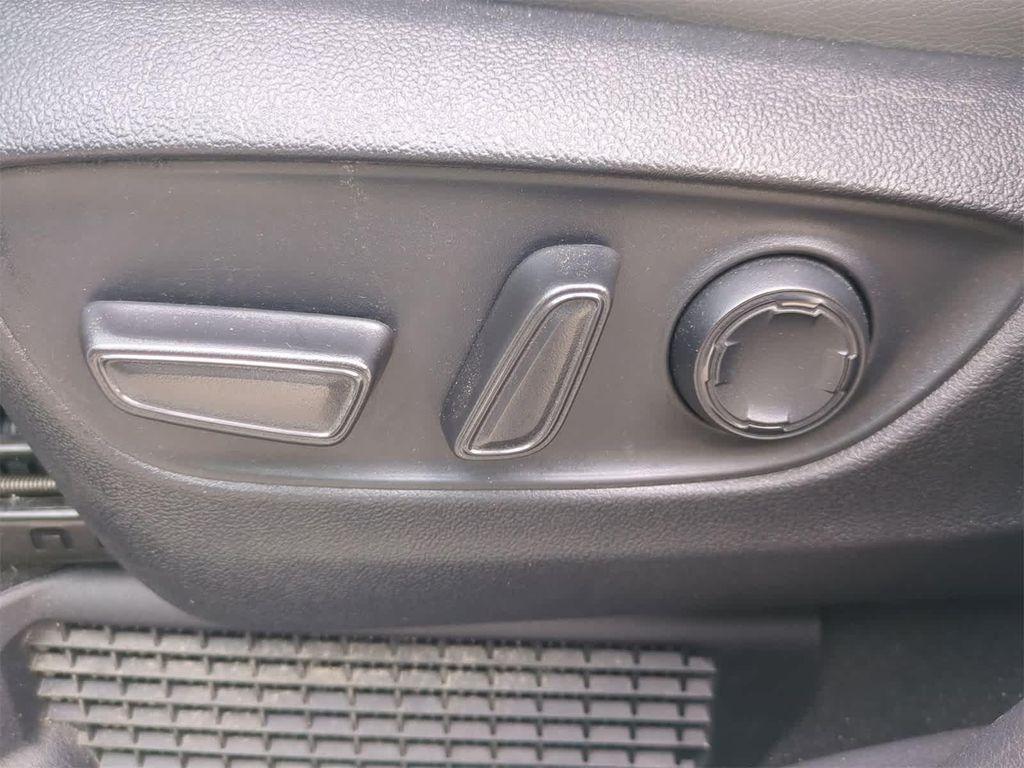 used 2024 Toyota Sienna car, priced at $38,999