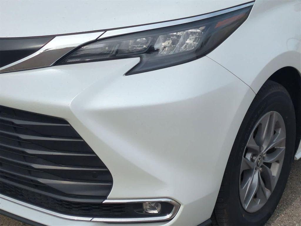 used 2024 Toyota Sienna car, priced at $38,999