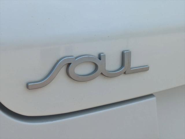 used 2022 Kia Soul car, priced at $15,880
