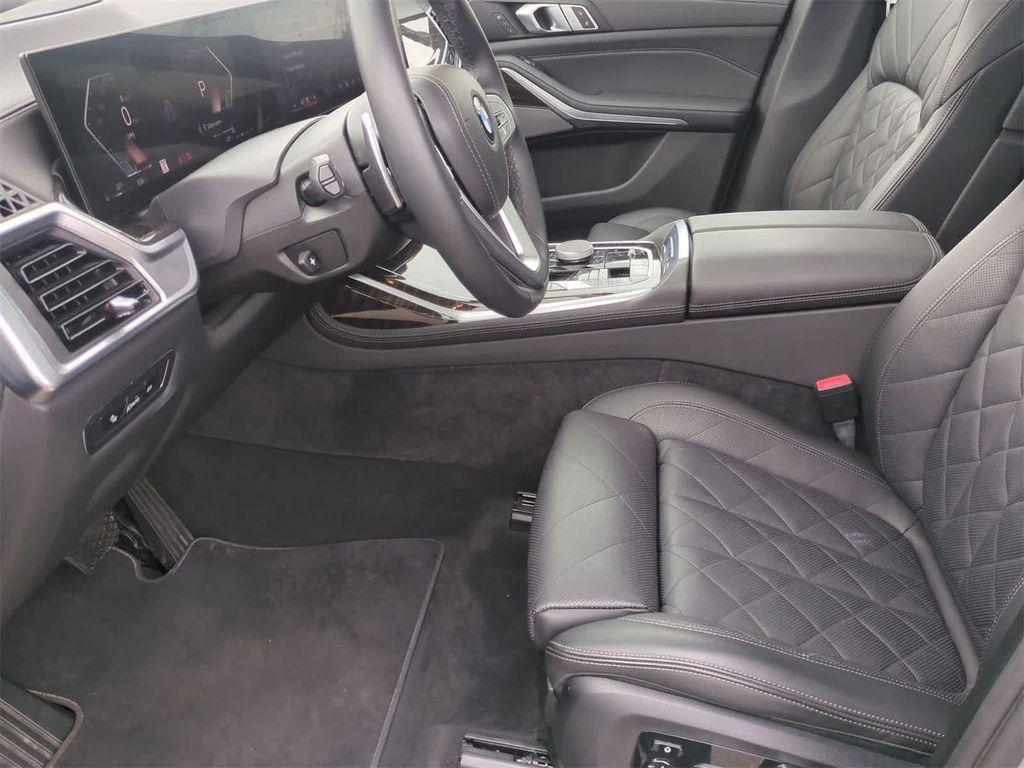 used 2024 BMW X7 car, priced at $59,300
