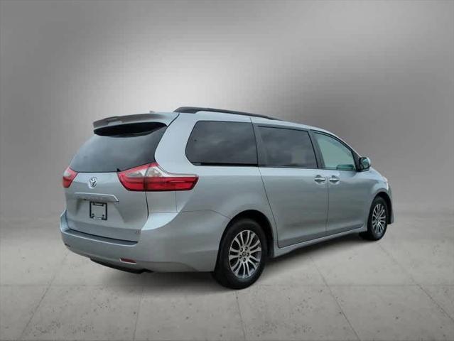 used 2020 Toyota Sienna car, priced at $31,995