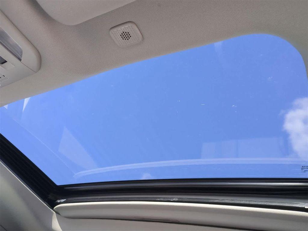 used 2023 Toyota Highlander car, priced at $36,797