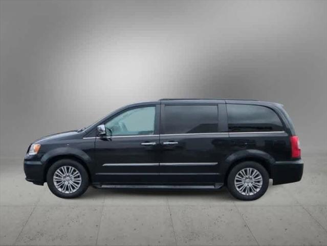 used 2015 Chrysler Town & Country car, priced at $5,995