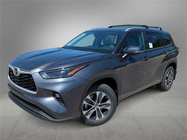 new 2024 Toyota Highlander car, priced at $45,998