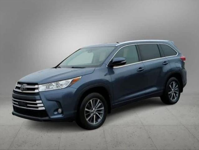 used 2017 Toyota Highlander car, priced at $19,995