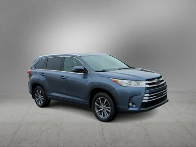 used 2017 Toyota Highlander car, priced at $19,995