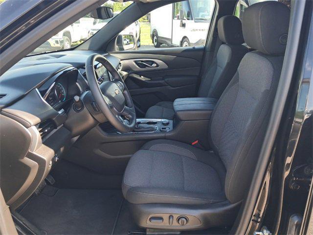 used 2023 Chevrolet Traverse car, priced at $34,442