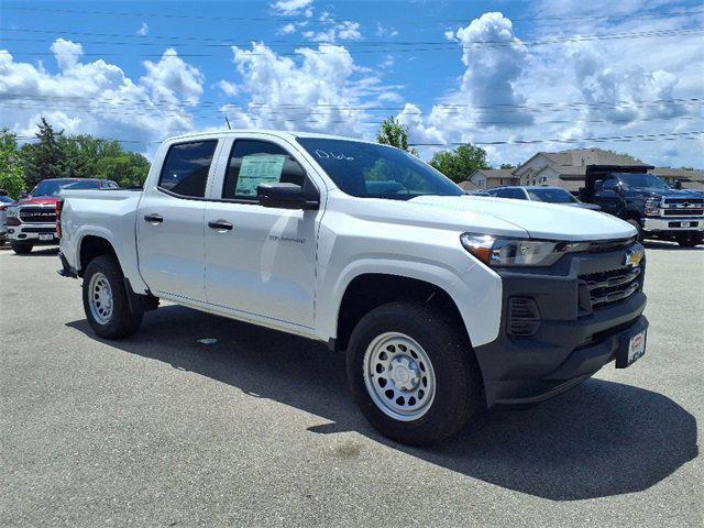 new 2025 Chevrolet Colorado car, priced at $34,115