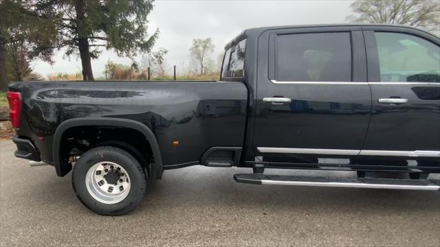 new 2025 Chevrolet Silverado 3500 car, priced at $92,920