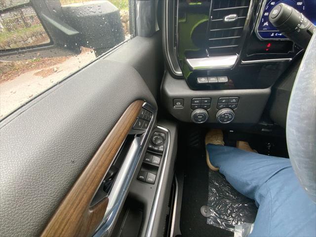new 2025 Chevrolet Silverado 3500 car, priced at $92,920