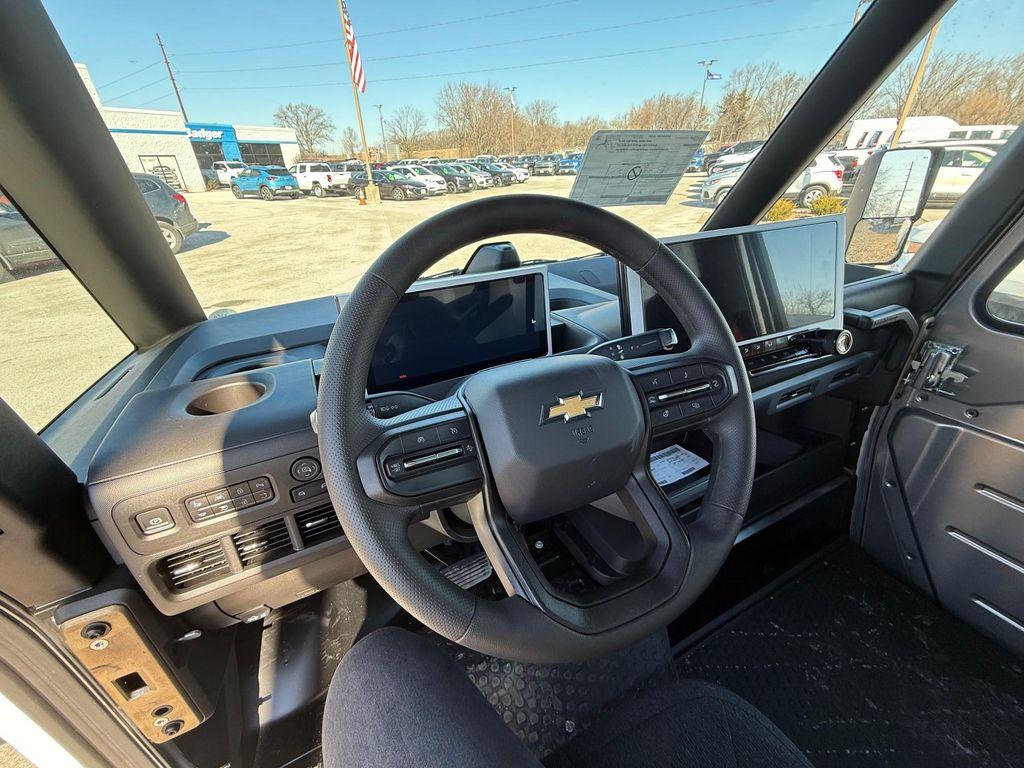 new 2025 Chevrolet BrightDrop 400 car, priced at $58,535