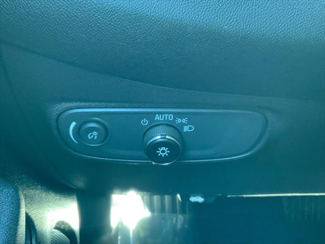 used 2022 Chevrolet Equinox car, priced at $19,943