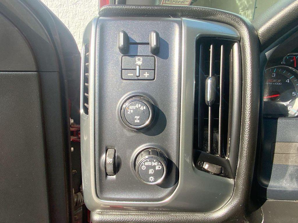 used 2018 Chevrolet Silverado 1500 car, priced at $27,632