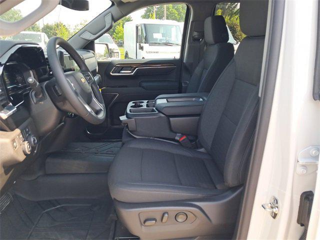 new 2025 Chevrolet Silverado 1500 car, priced at $51,055