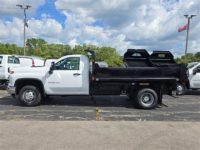 new 2025 Chevrolet Silverado 3500 car, priced at $52,643